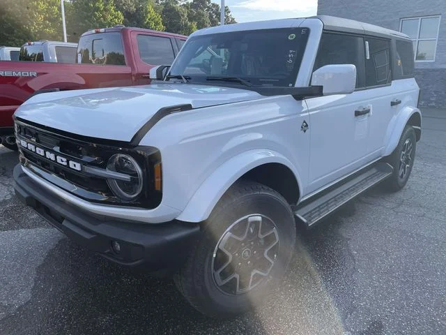 New 2026 Oxford White Ford Outer Banks® image 3