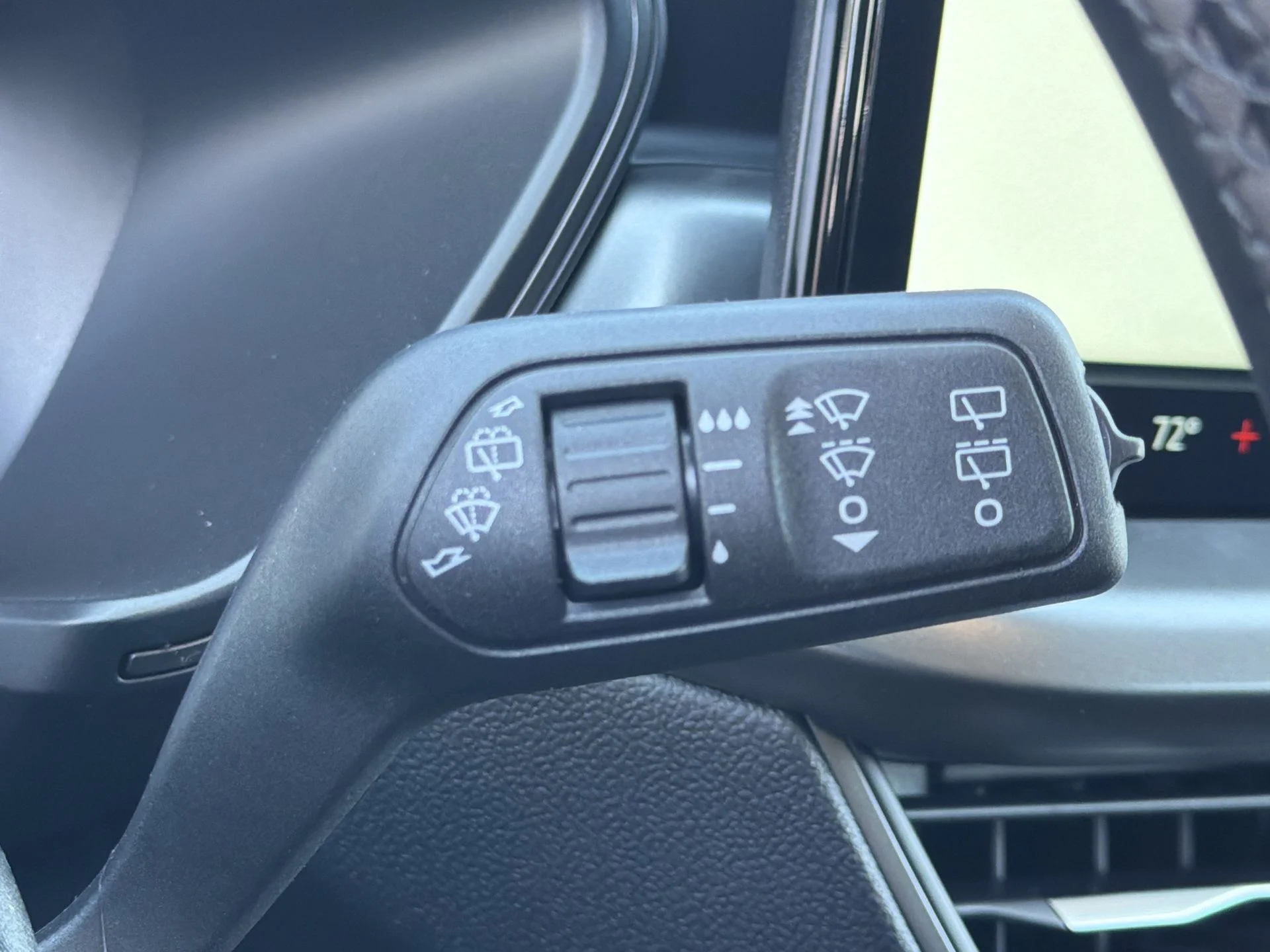 New 2026 Oxford White Ford Active® image 15