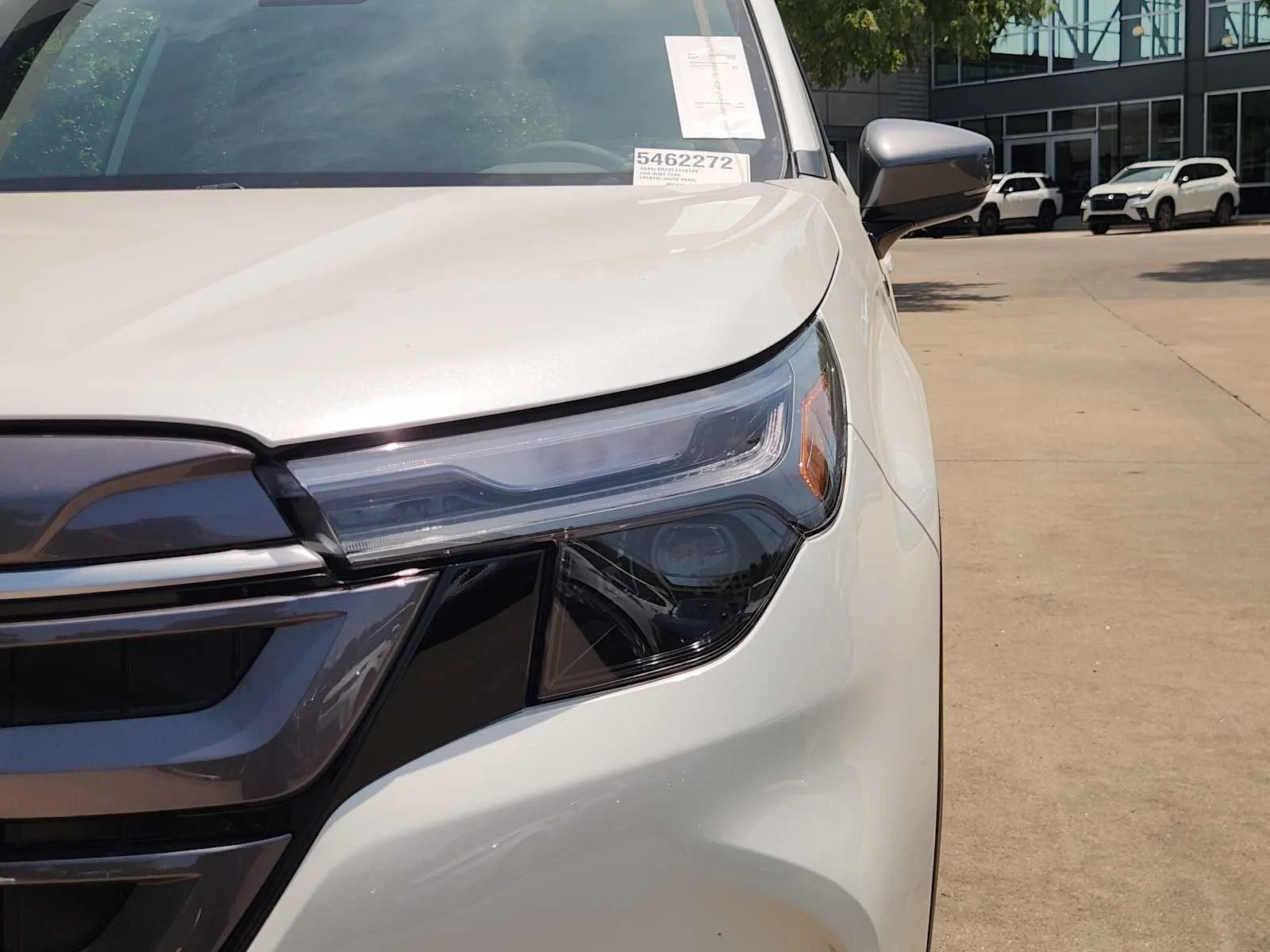 New 2026 CRYSTAL WHITE PEARL Subaru Limited Hybrid image 5