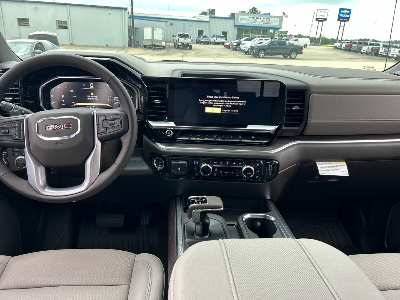 2026 GMC Sierra 1500 SLT - Photo 20
