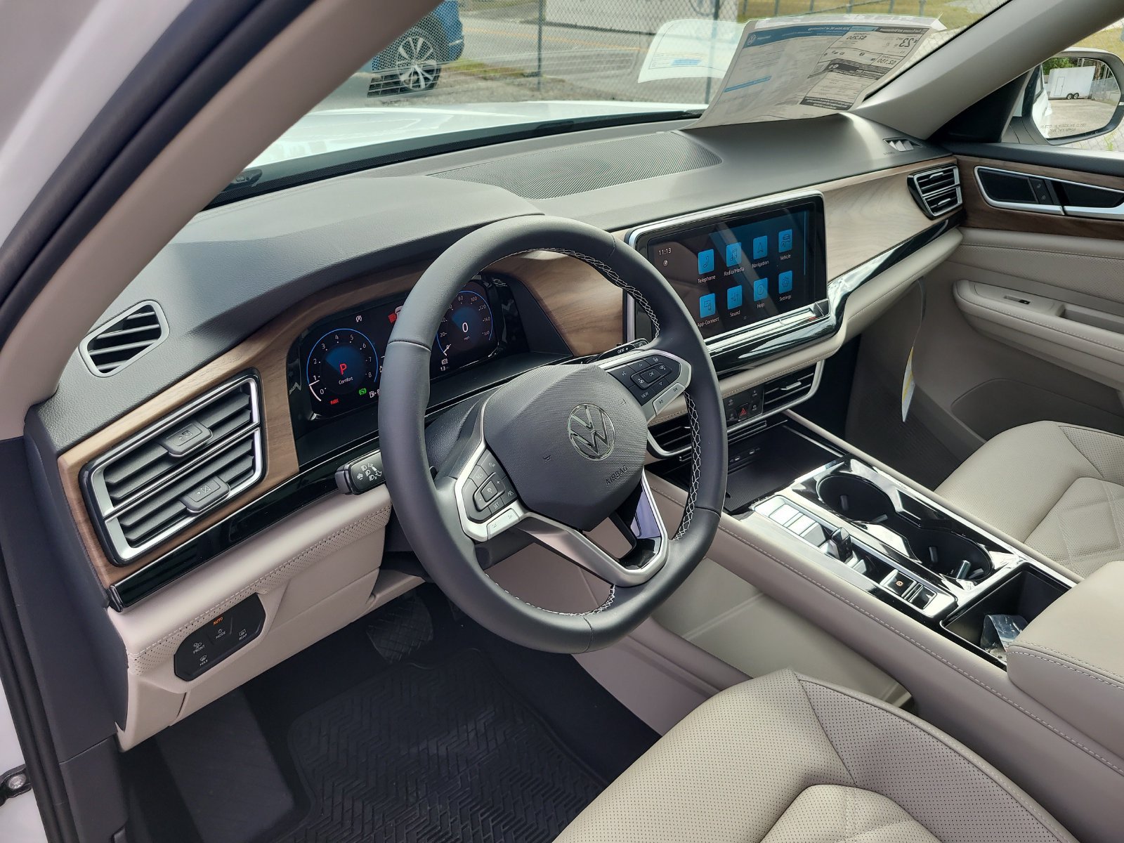 2026 Volkswagen Atlas SE w/Tech - Photo 22