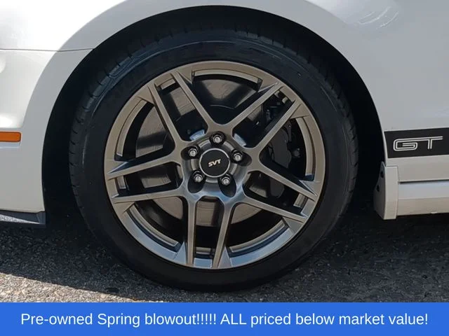 Used 2013 White Ford Shelby GT500 image 18