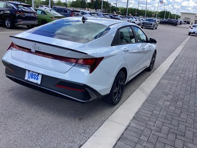 New 2026 Serenity White Pearl Hyundai SEL Sport image 9