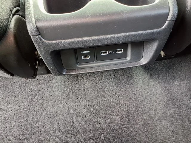2024 Honda Odyssey Elite - Photo 18