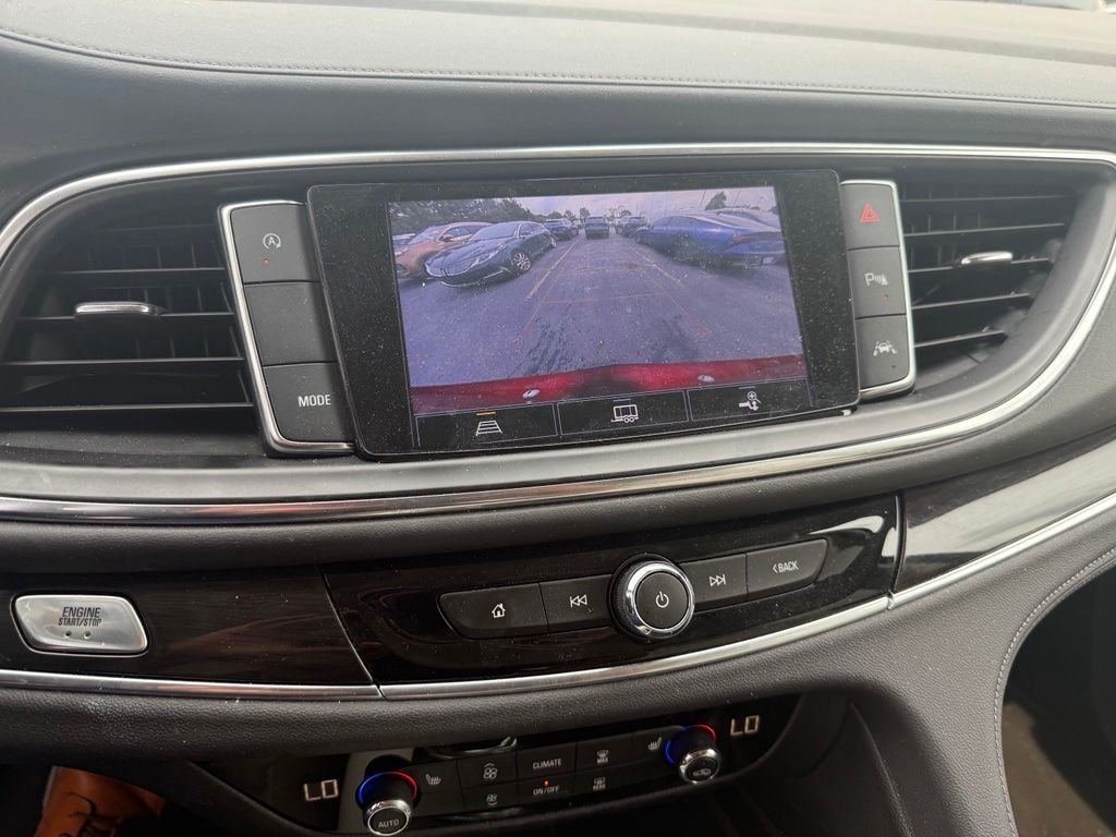 Used 2023 Red Buick Essence image 12