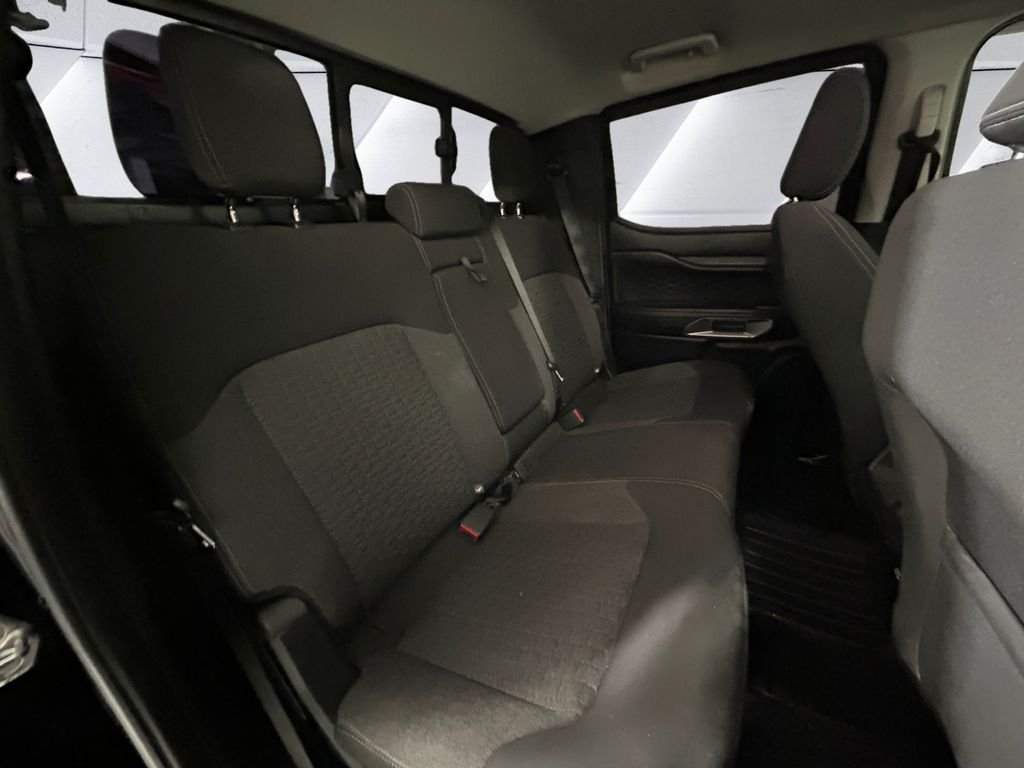 Used 2024 Black Ford XLT image 16