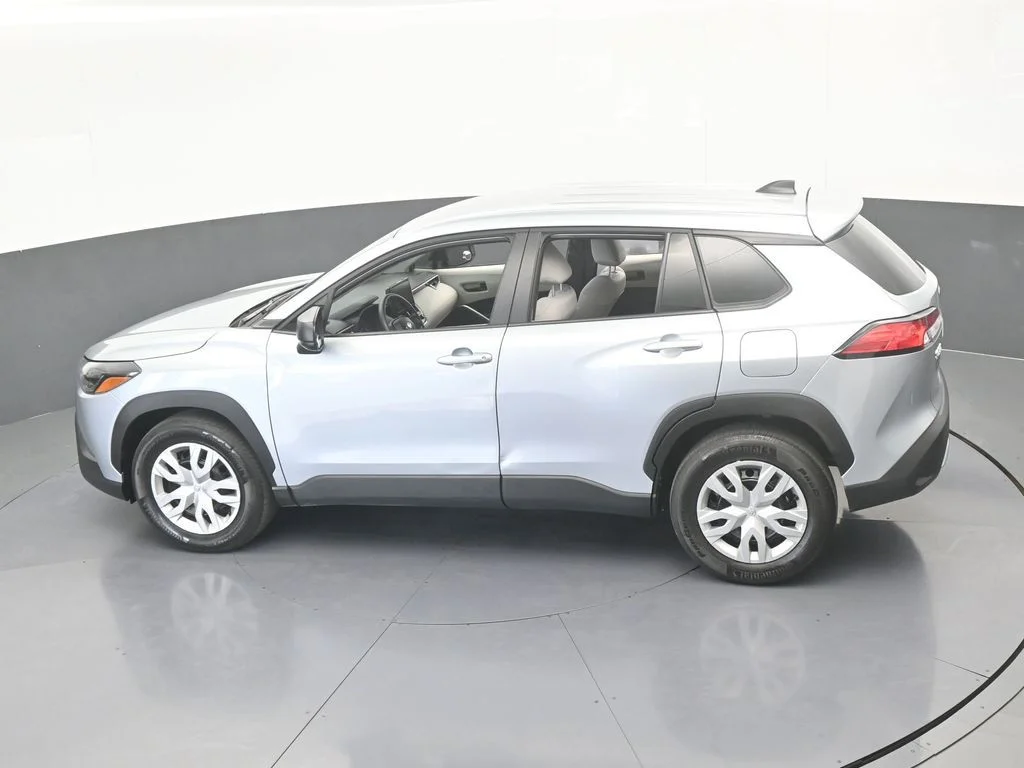 Used 2025 Silver Toyota L image 44