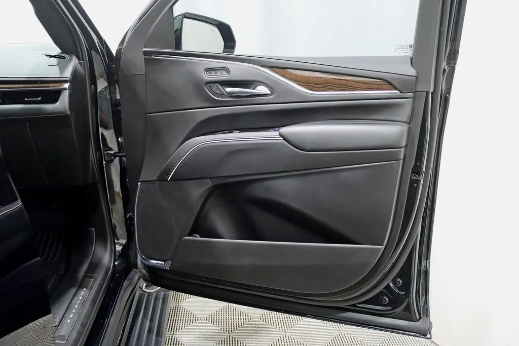2022 Cadillac Escalade Sport Platinum