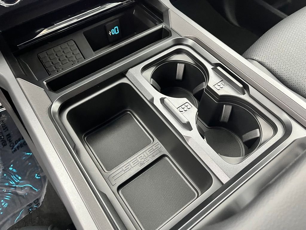 New 2026 Gray Ford Lariat image 29