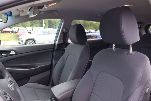 Used 2020 Blue Hyundai SE image 8