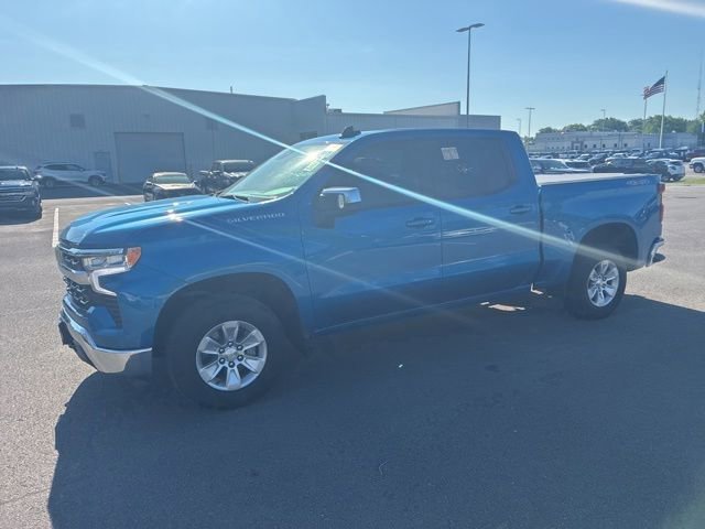 Used 2023 Chevrolet Silverado 1500 LT with VIN 1GCPDDEK8PZ188146 for sale in Kansas City