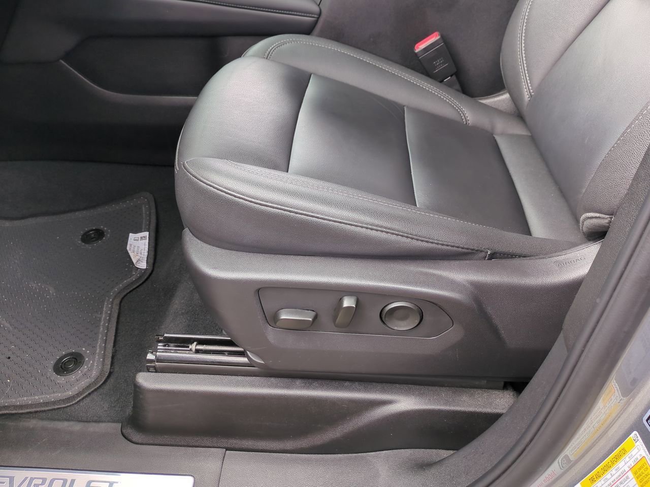 2025 Chevrolet Tahoe LT - Photo 34