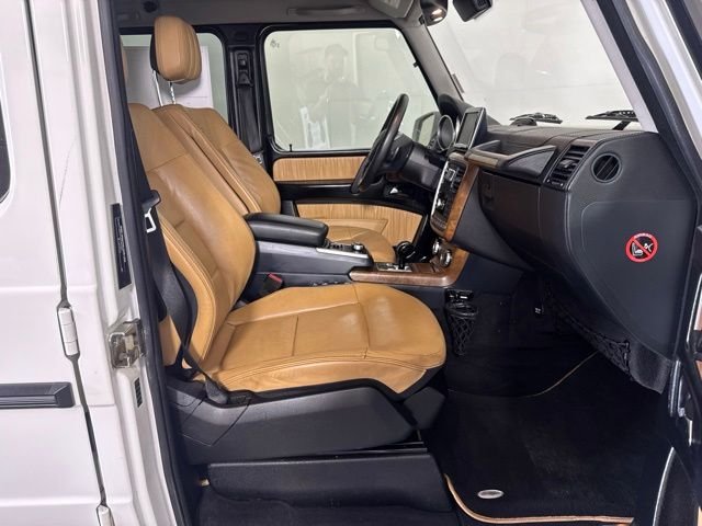 Used 2016 White Mercedes-Benz G 550 image 4