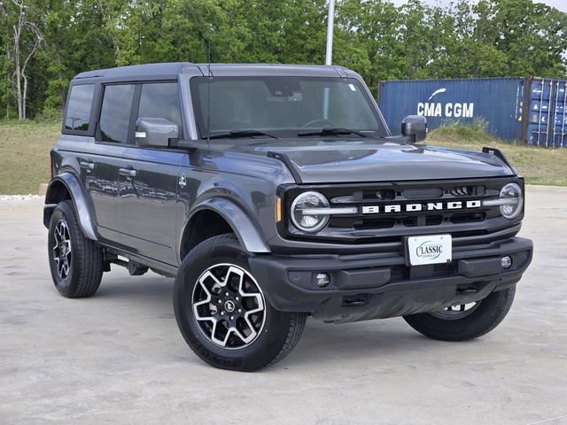 2023 Ford Bronco Outer Banks