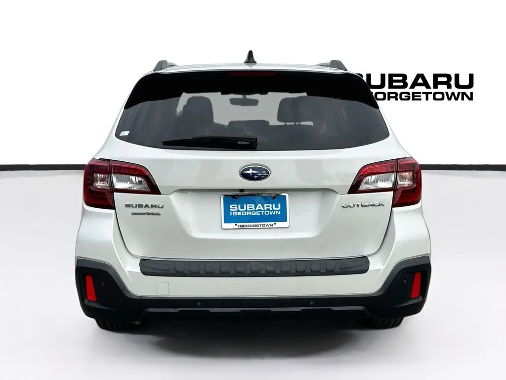 Used 2018 White Subaru 2.5i image 6