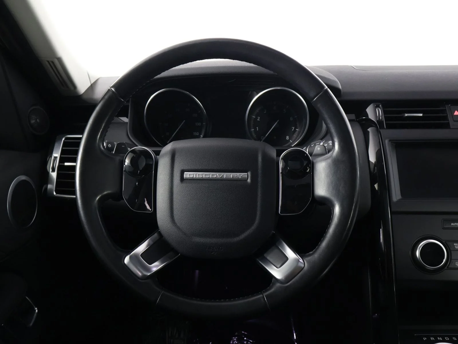 Used 2020 Fuji White Land Rover SE image 8