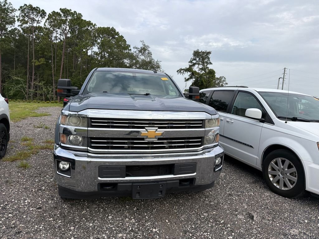 Used 2015 Gray Chevrolet LT image 2