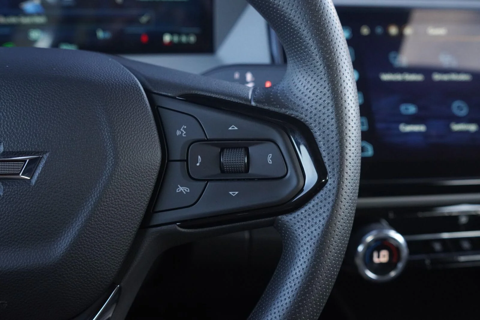 2027 Chevrolet Bolt LT - Photo 16