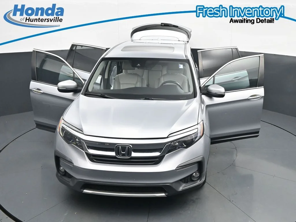 Used 2020 Lunar Silver Metallic Honda EX-L image 37