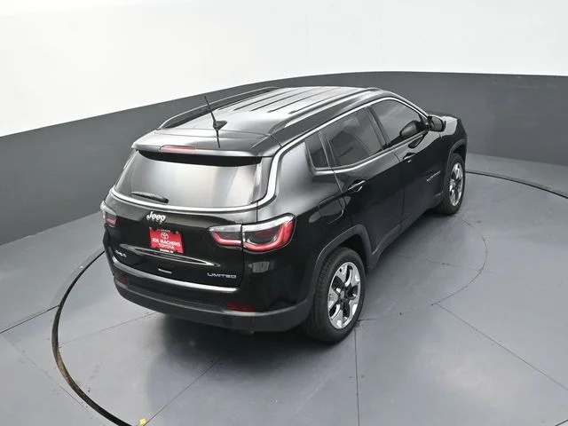 Used 2018 Black Jeep Limited image 28