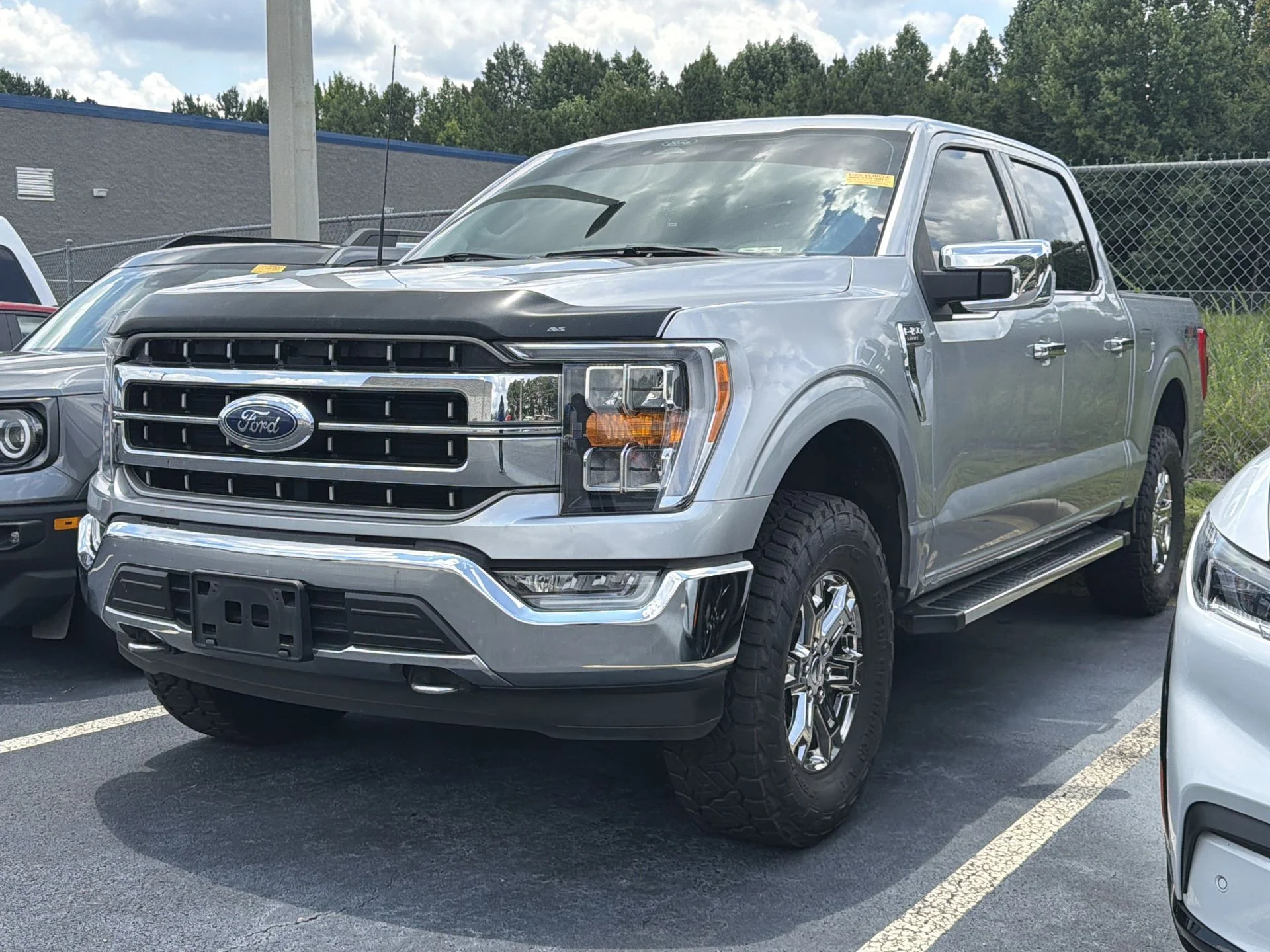 Used 2022 Silver Metallic Ford Lariat image 1