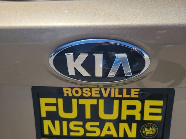 Used 2021 Beige Kia SX image 10