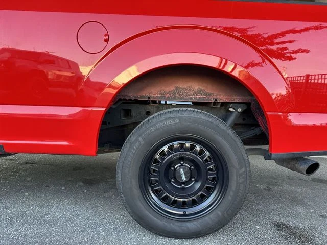 Used 2020 Red Ford XL image 10