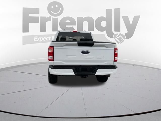Used 2021 White Ford XL image 11