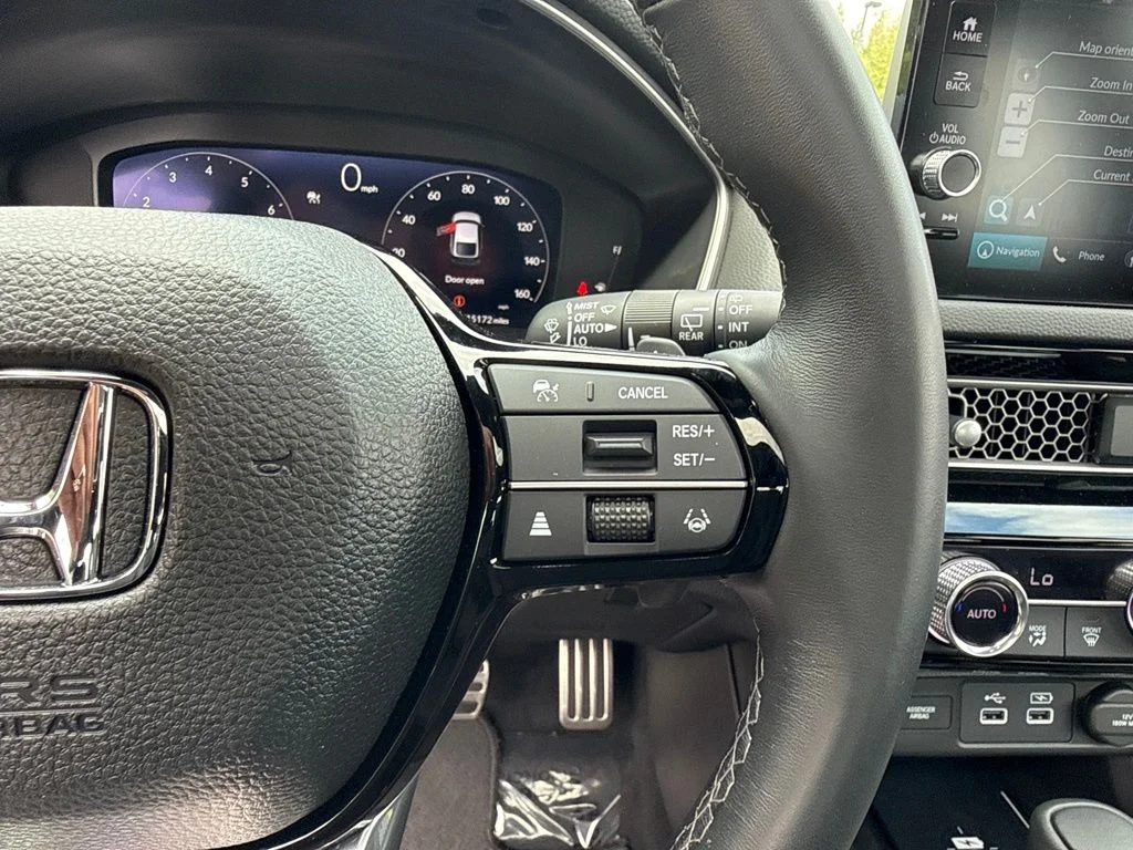Used 2024 Platinum White Pearl Honda Sport Touring image 12