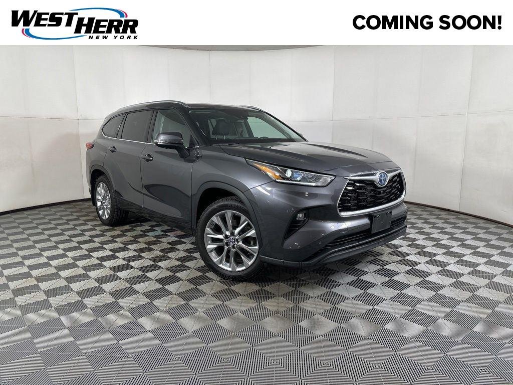 Used 2023 Magnetic Gray Metallic Toyota Limited image 1