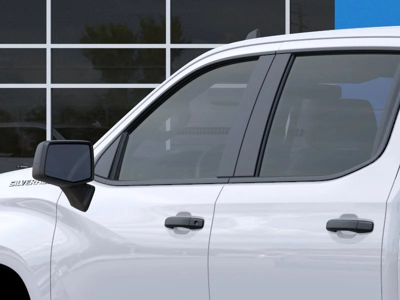 New 2026 Summit White Chevrolet WT image 12
