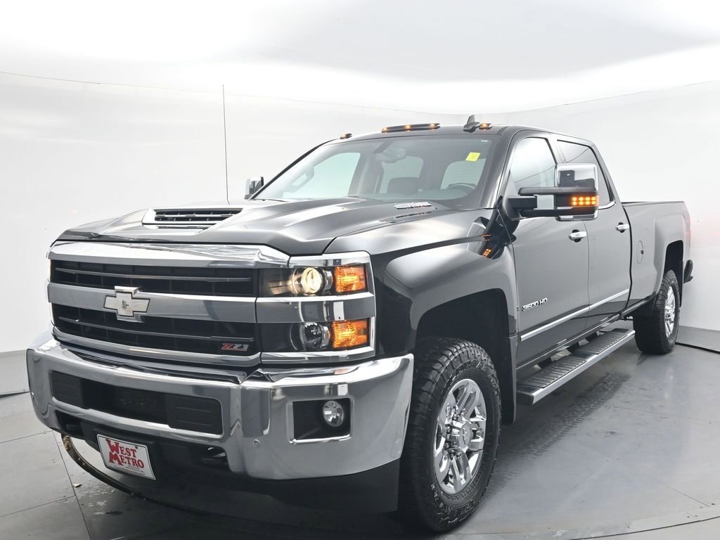 Used 2018 Chevrolet Silverado 3500HD LTZ with VIN 1GC4K0CY7JF216178 for sale in Monticello, Minnesota