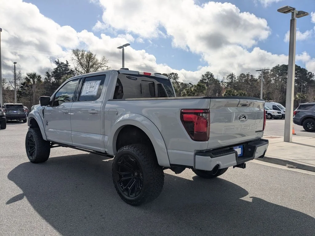 New 2026 Avalanche Ford XLT image 6