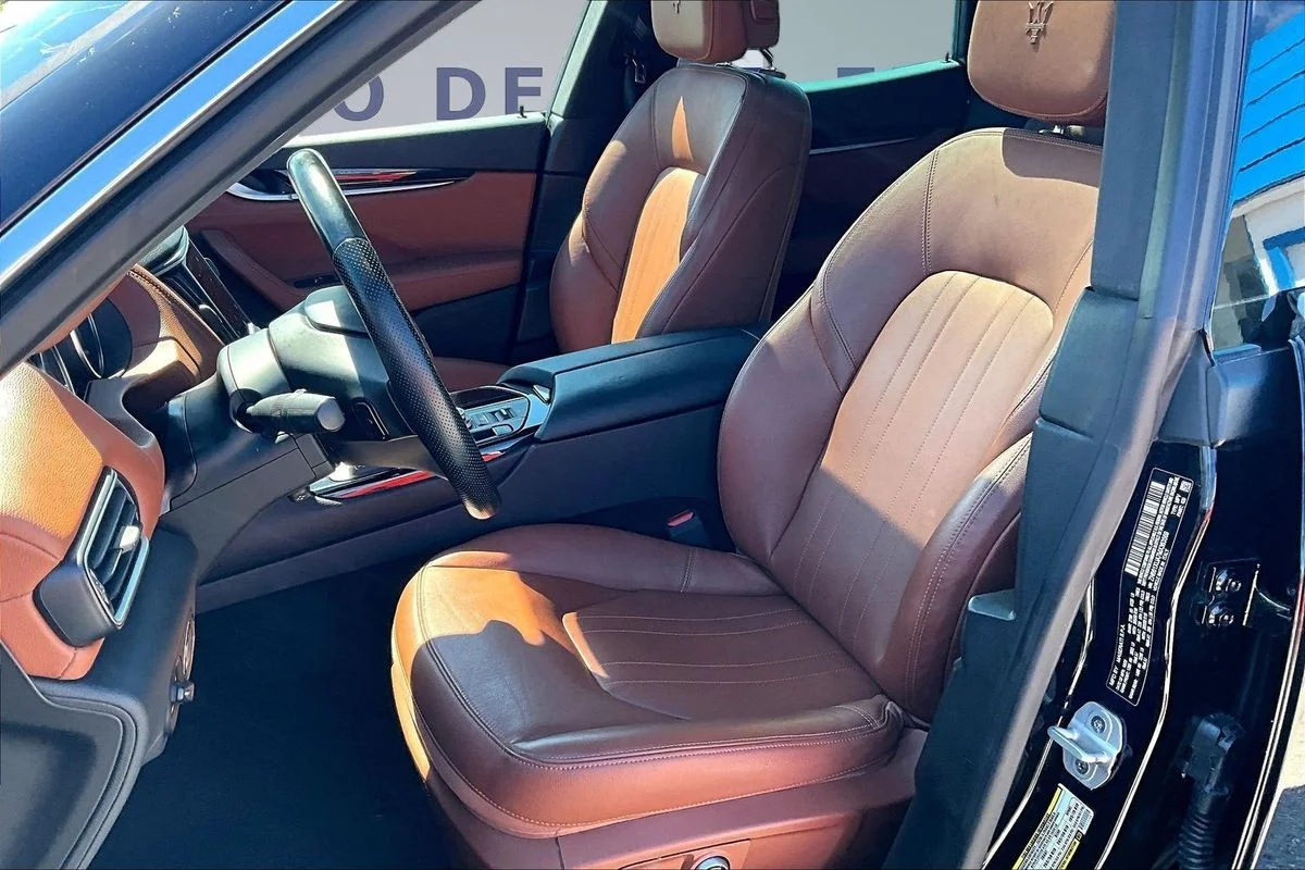 Used 2021  Maserati  image 21