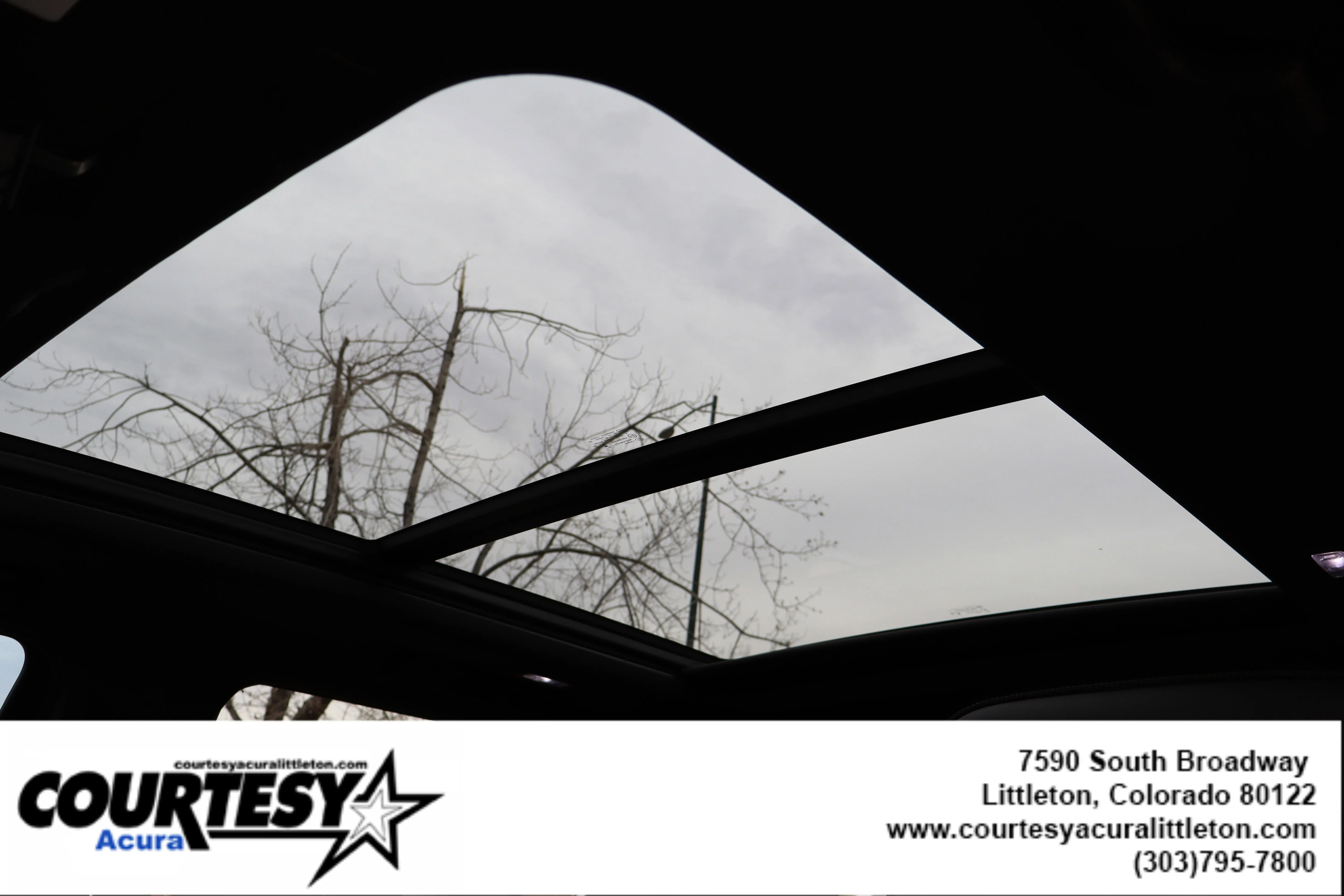 Used 2025 Iridescent Pearl Tricoat Chevrolet High Country image 21