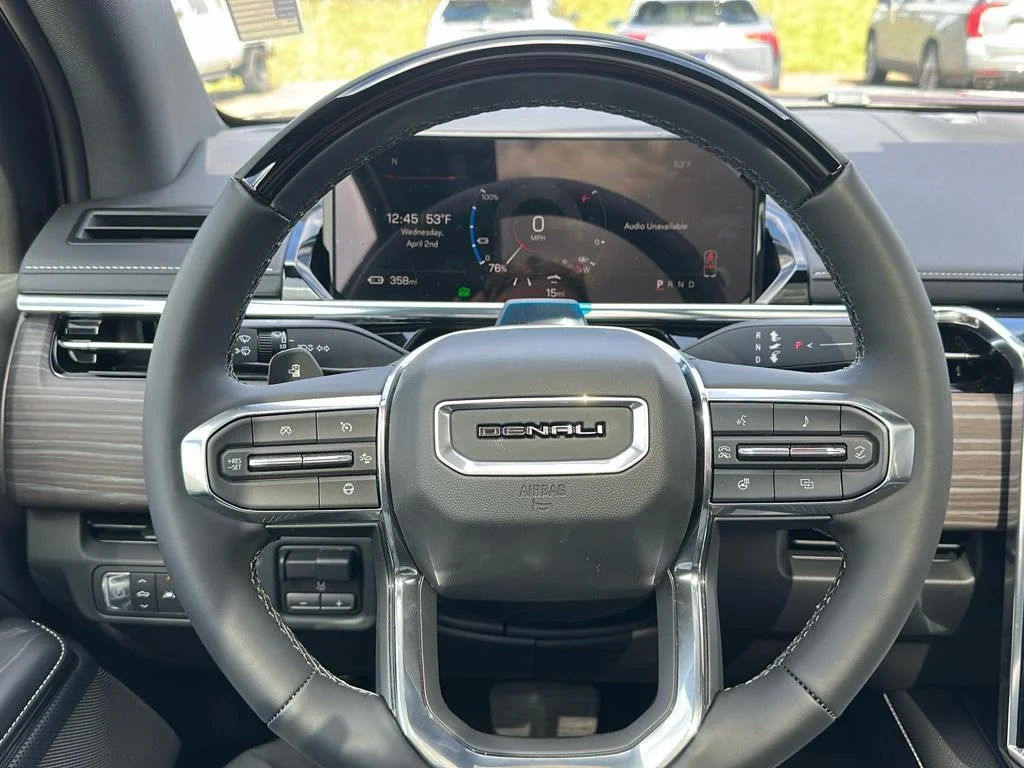 2025 GMC Sierra EV Denali - Photo 19