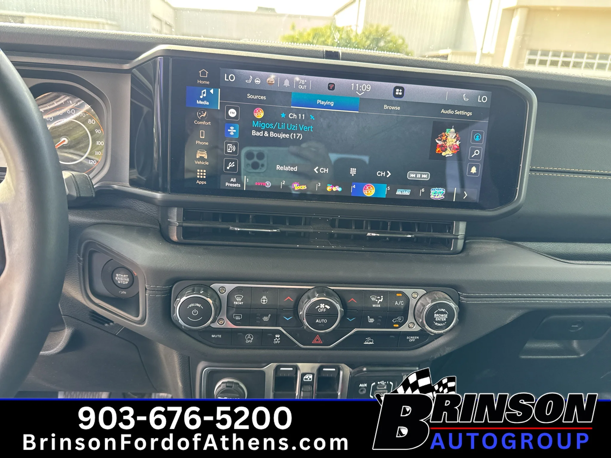 Used 2025 Black Clearcoat Jeep Texas Trail image 20