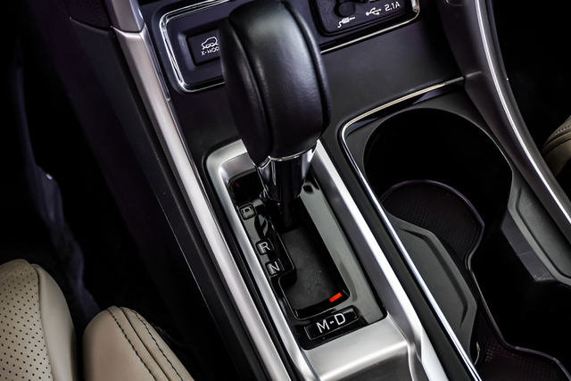 Used 2019 White Subaru Limited image 17
