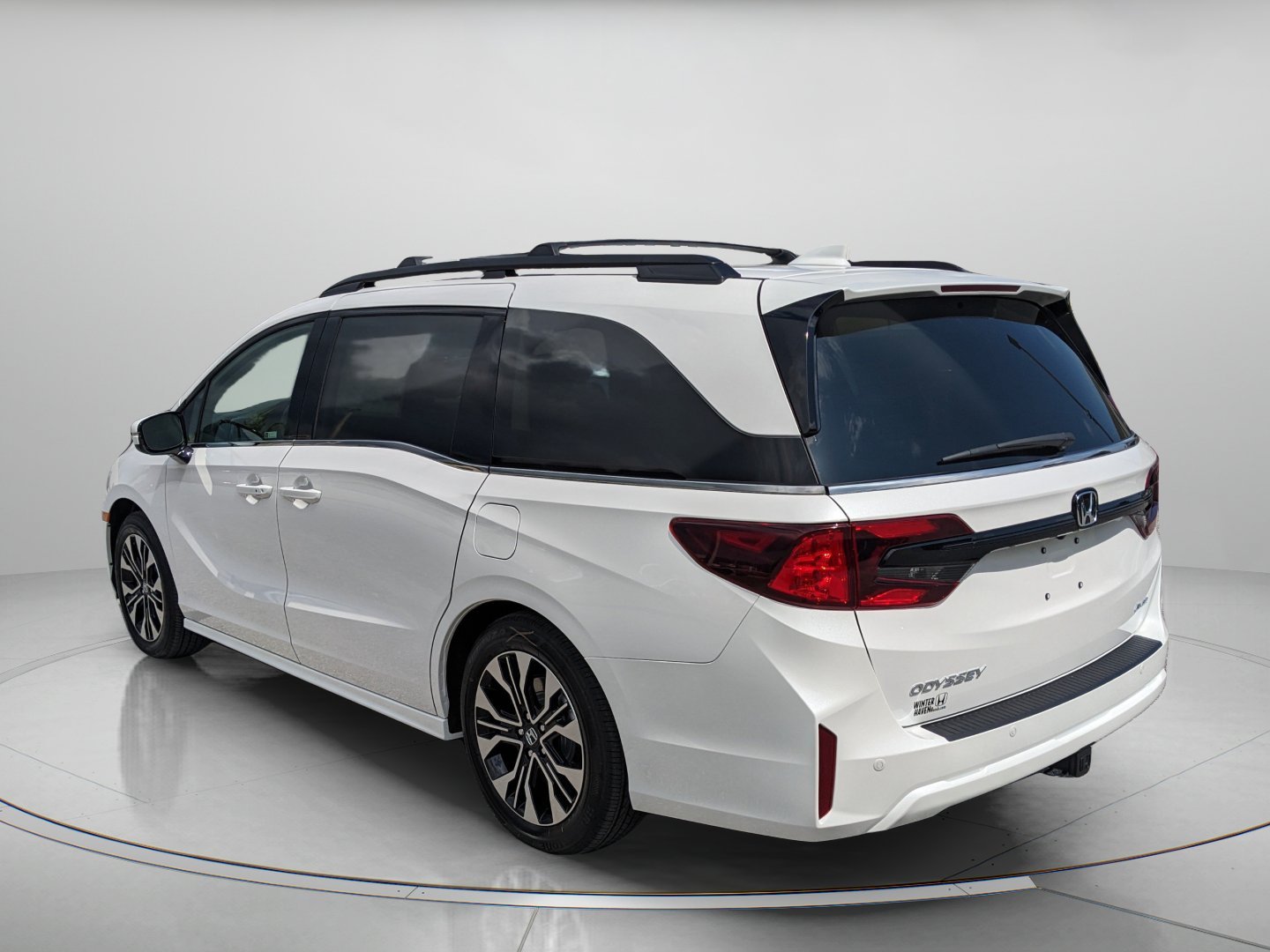 New 2026 Platinum White Pearl Honda Elite image 4