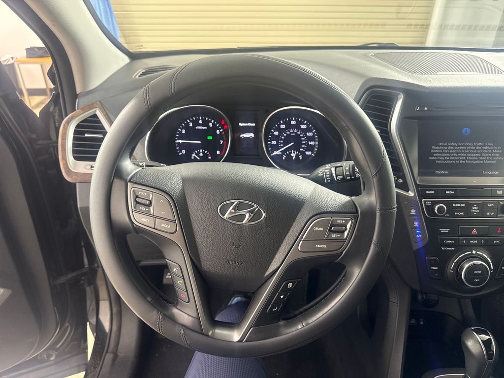 Used 2018 Black Hyundai SE Ultimate image 20