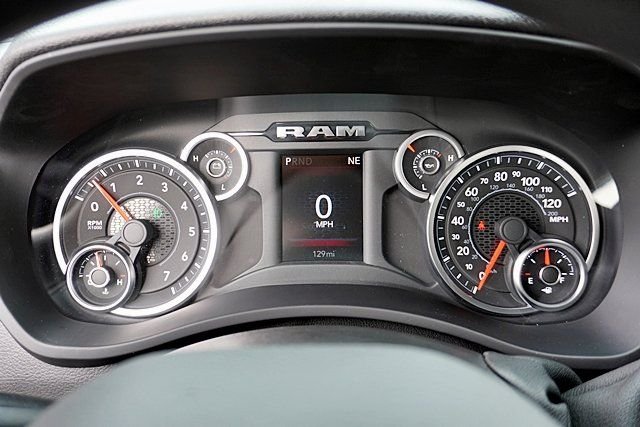 New 2026 Bright White Clear-Coat Exterior Paint RAM Tradesman image 40