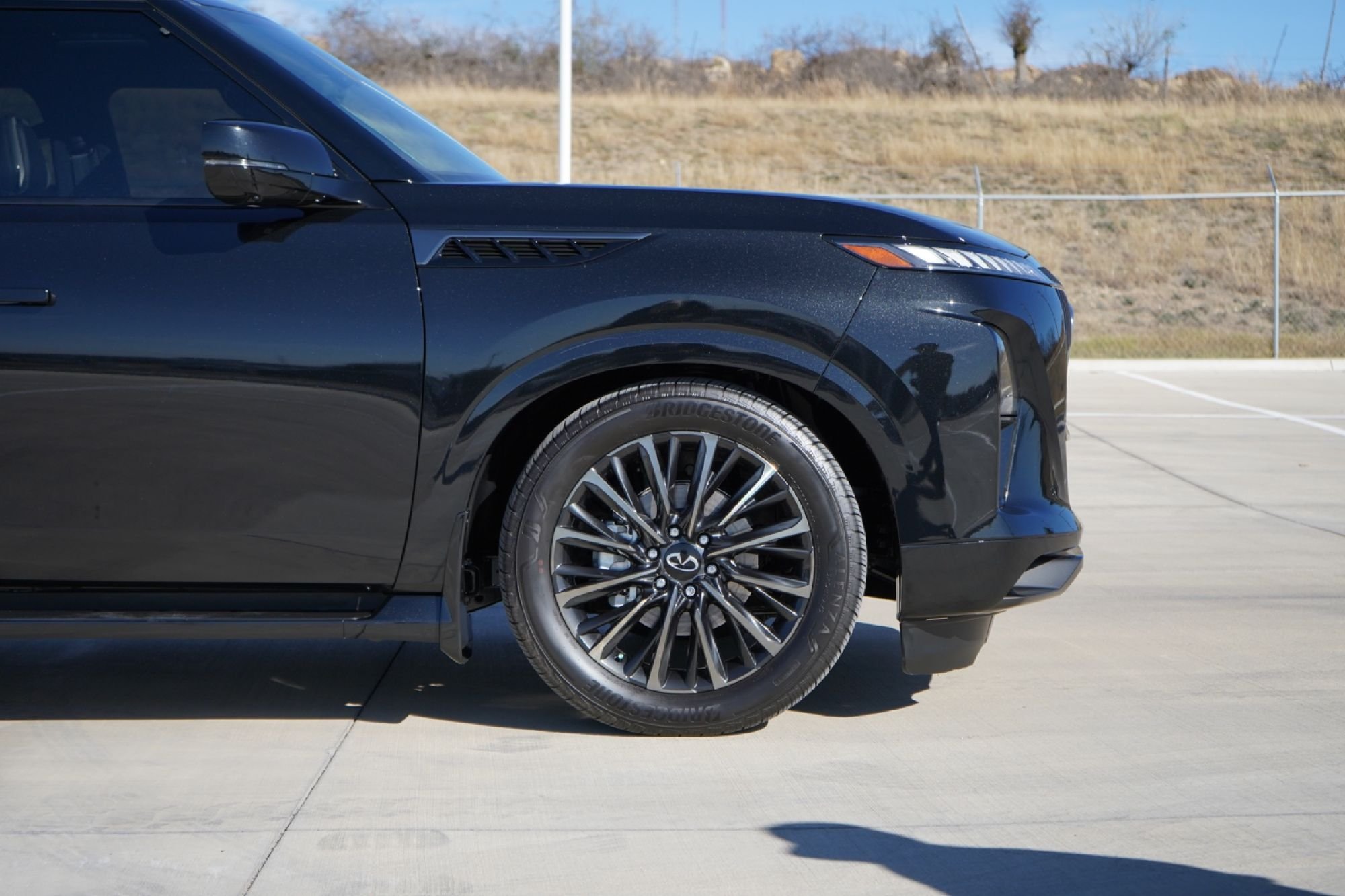 2026 INFINITI QX80 Autograph - Photo 4