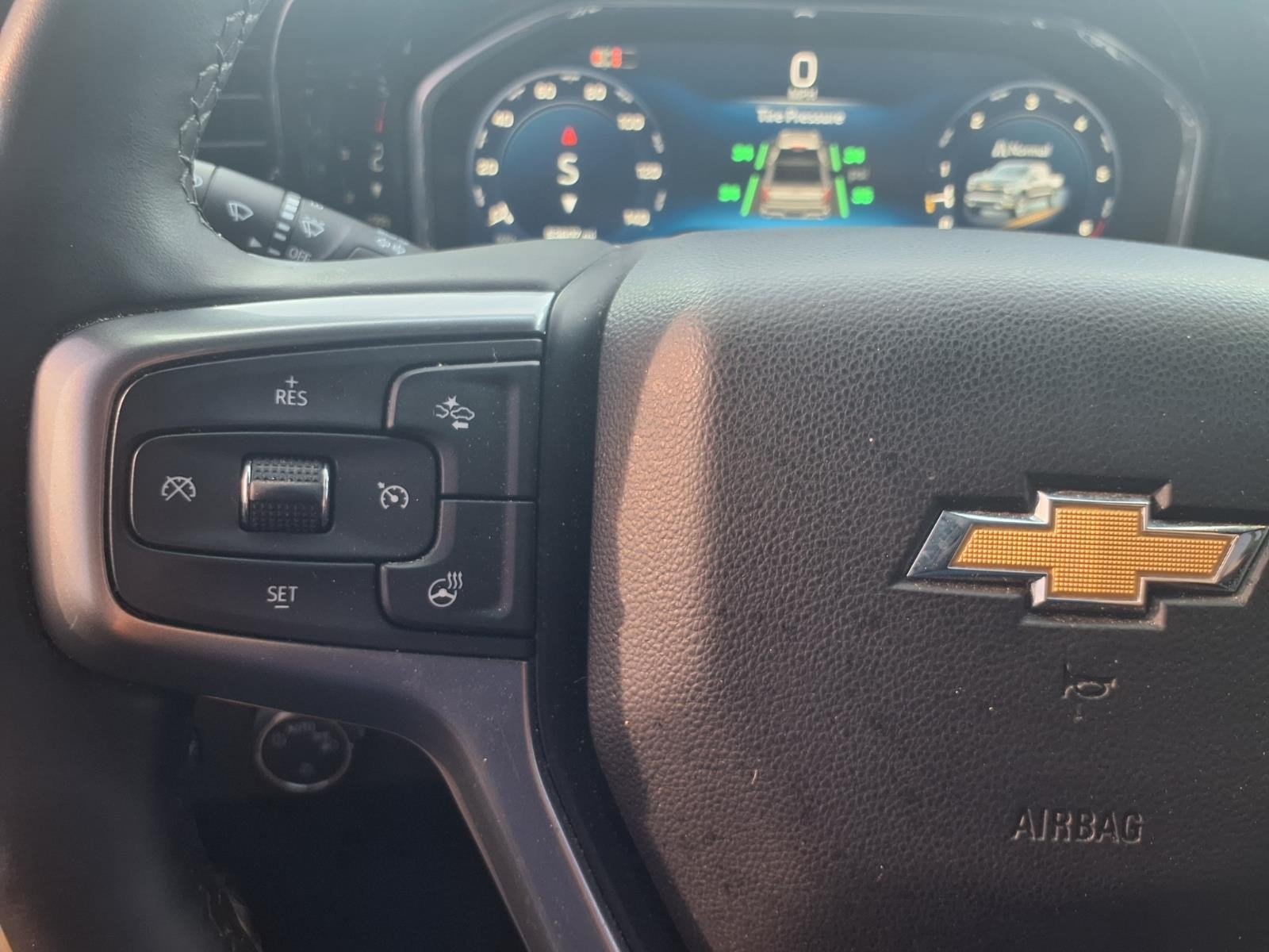 2025 Chevrolet Silverado 1500 photo 17 of 25