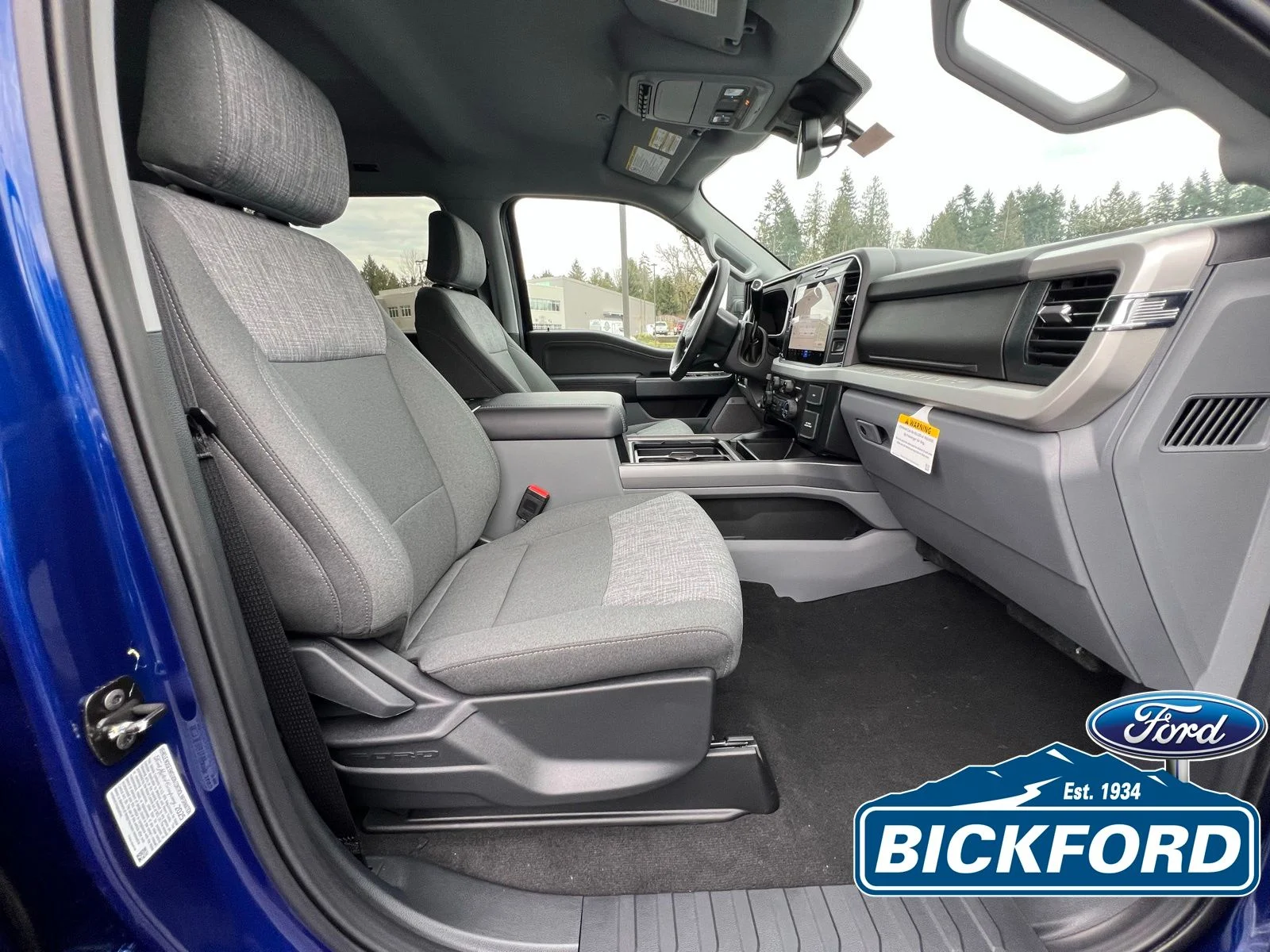 New 2026 Blue Ford XLT image 17