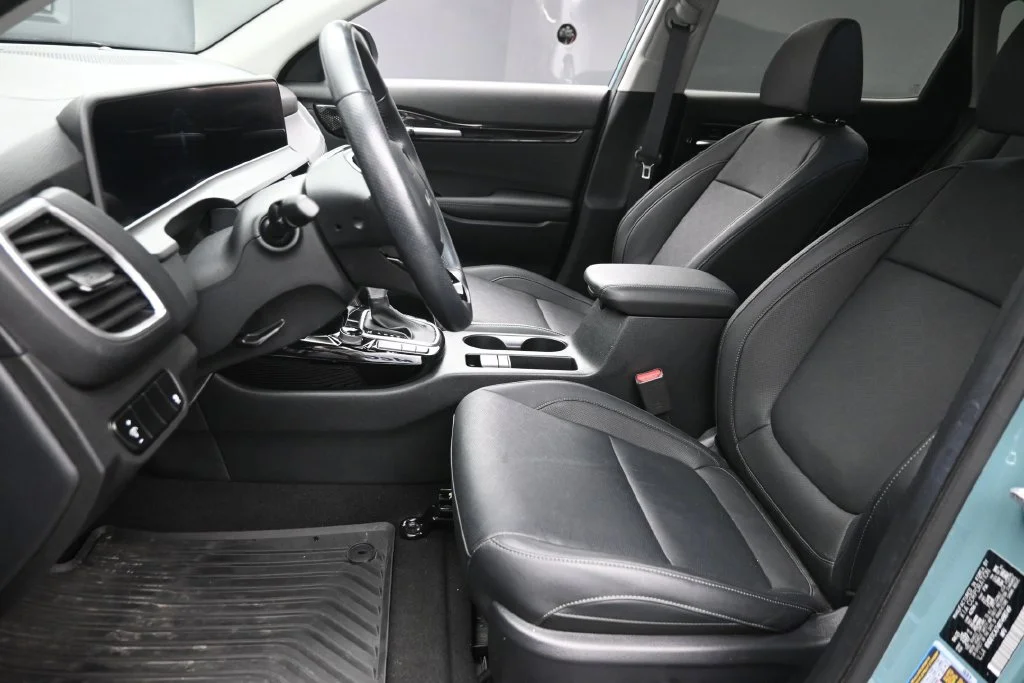 Certified Used 2024 Blue Kia SX image 16
