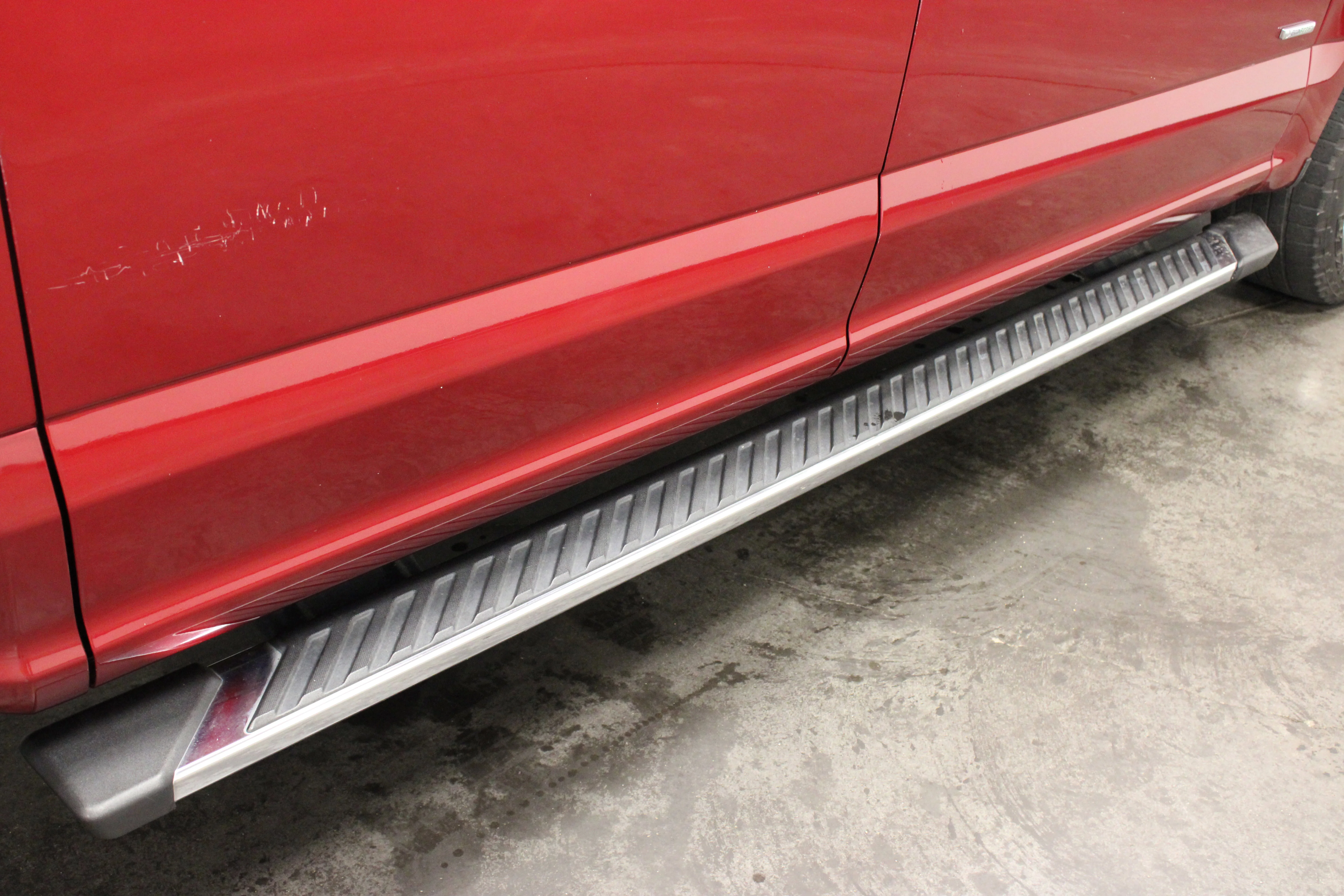 Used 2016 Ruby Red Metallic Tinted Clearcoat Ford XLT image 10