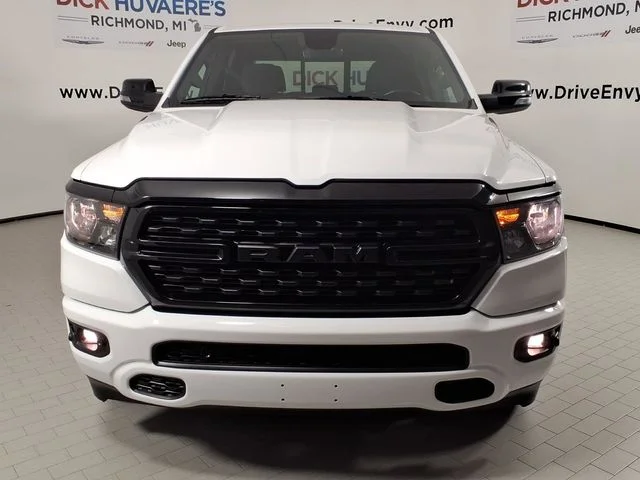 Used 2023 White Ram Big Horn/Lone Star image 2