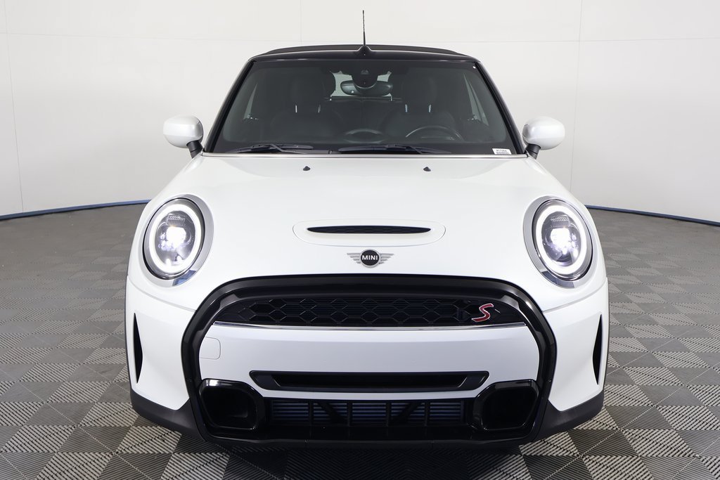 Certified Used 2024 White MINI  image 2