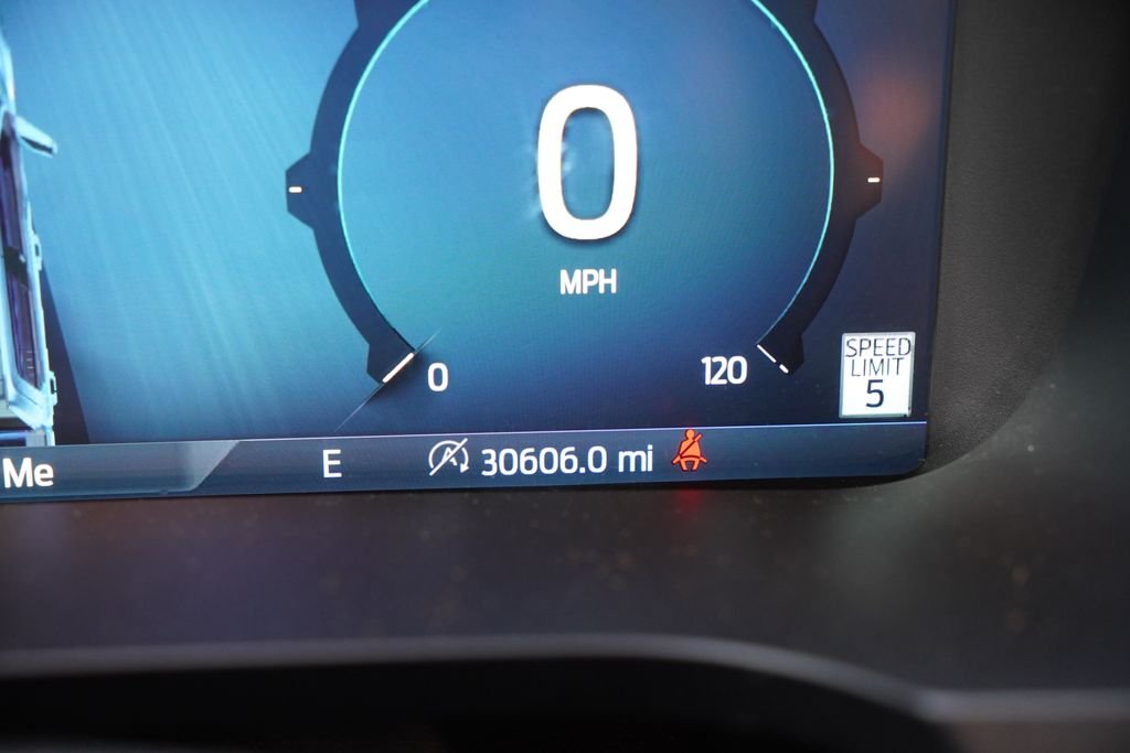 Used 2024 Black Ford XLT image 7