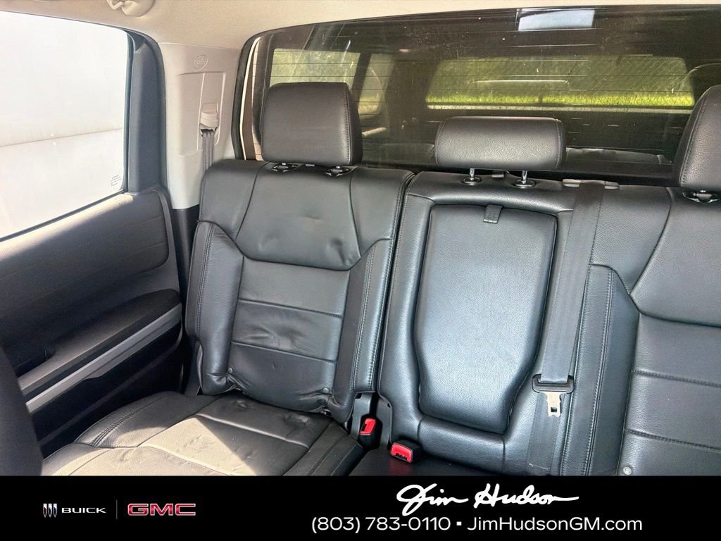 Used 2014 White Toyota  image 8